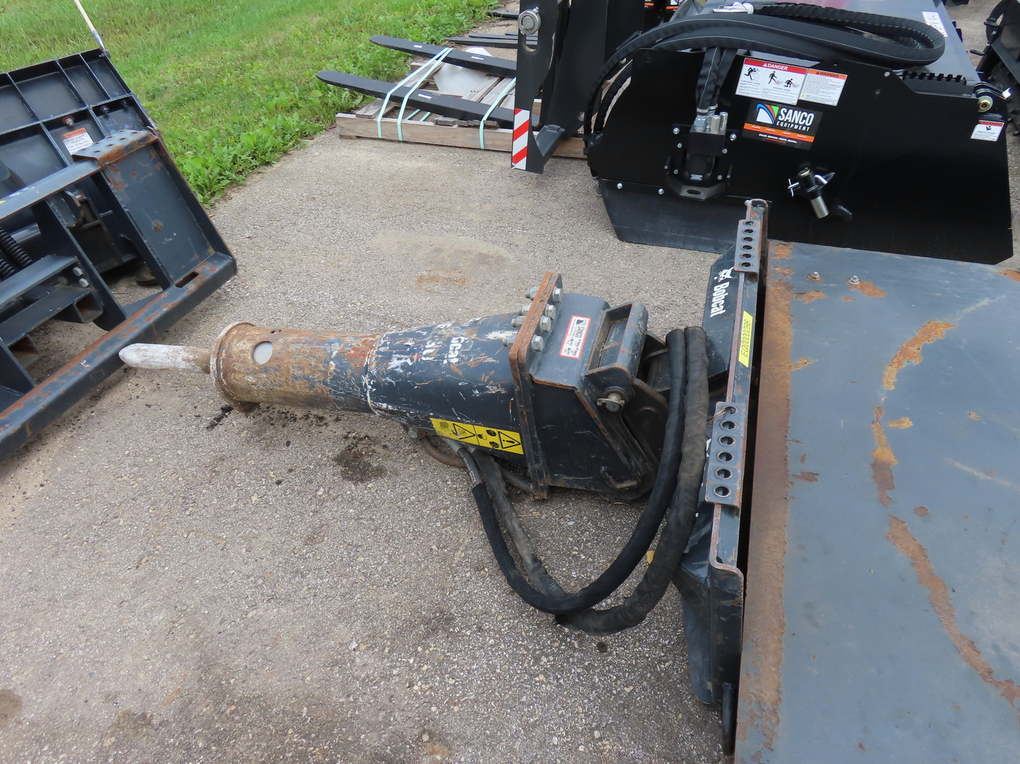 2019 Bobcat HB980 Breaker - Sanco Equipment