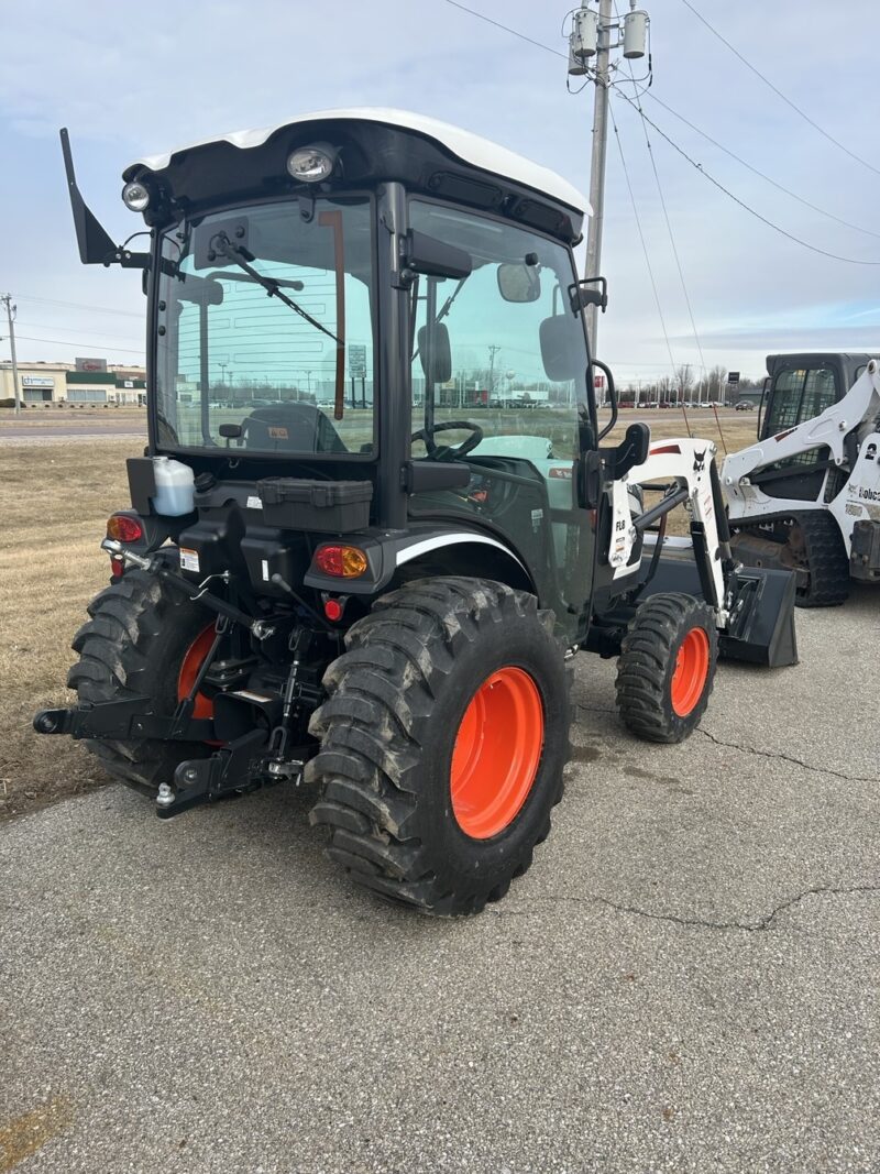 Bobcat CT2540 Compact Tractor - Image 6